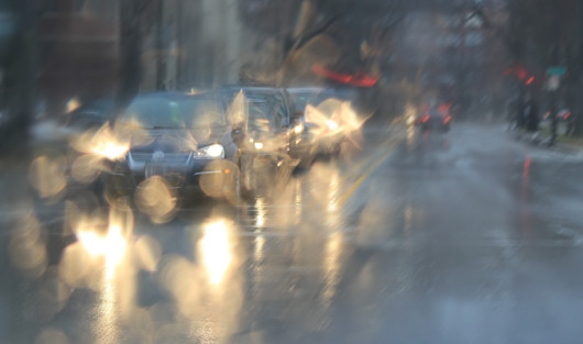 Consejos simples que pueden ayudar a conducir en mal clima 