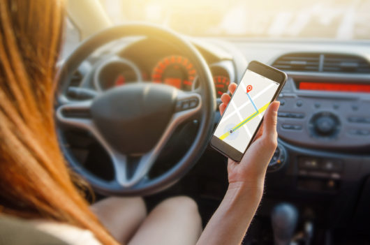 El GPS puede ayudar en la seguridad en la carretera, pero sólo si sigue estos consejos
