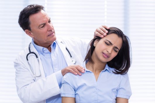 ¿Qué tan grave es una lesión en el cuello después de un accidente de coche?