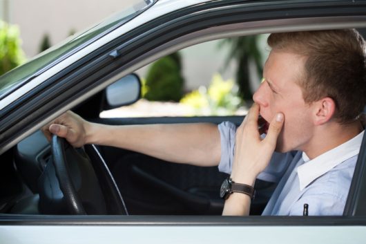 Conducir con sueño provoca miles de muertes: qué hacer si un ser querido ha sido víctima de ello