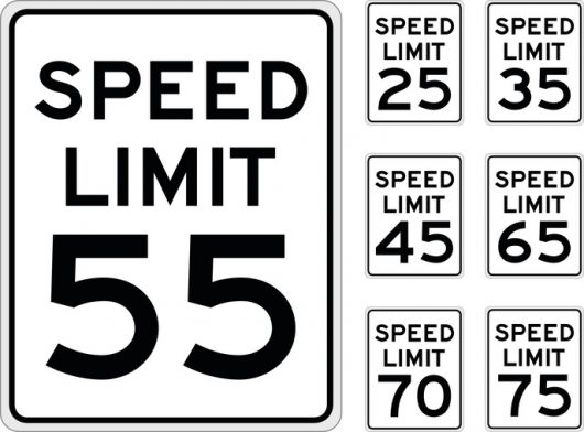 ¿Los límites de velocidad más altos resultan en más muertes en la carretera?