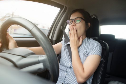 ¿Cuántas pruebas son necesarias? Un estudio de AAA confirma que conducir con sueño es peligroso 