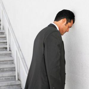 4 razones comunes por las cuales las personas cometen el error de no contratar a un abogado de lesiones personales