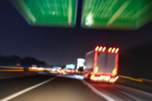 ¿Puede demandar a la empresa de camiones por un accidente de camión?