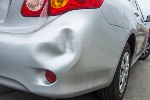 Los daños económicos y no económicos por los que puede ser elegible después de un accidente automovilístico