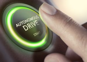 Los sistemas autónomos y de autoconducción deben utilizarse como ayuda paro no deberían reemplazar a los conductores
