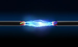 Electrocución versus descarga eléctrica: ¿términos idénticos?