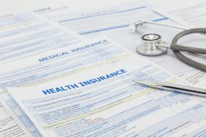 Obtenga respuestas a preguntas comunes sobre su cobertura de seguro médico y los casos de lesiones personales