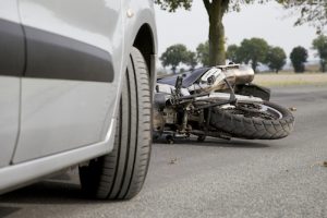 ¿Su accidente de motocicleta fue causado por alguno de estos cuatro comportamientos peligrosos habituales?