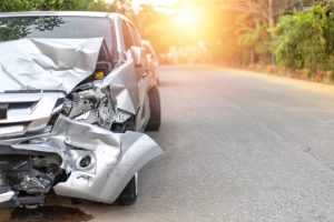 Conozca los pasos necesarios para resolver su reclamo de accidente de coche sin ir a juicio