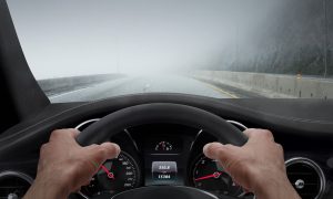 ¿Qué tan seguro es conducir cuando hay niebla? Aprenda cómo los conductores de California pueden estar en peligro cuando sus parabrisas se empañan 