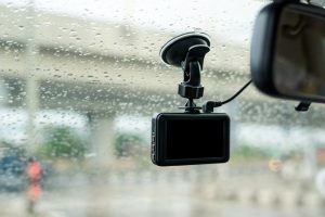 ¿Podrían las cámaras orientadas al conductor ser la respuesta para prevenir muchos accidentes de coche en California?