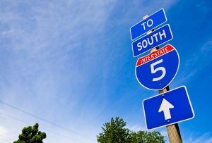 Pregúntele a un abogado de accidentes de coche en Riverside CA: ¿Cuál es la carretera más peligrosa de California en el verano? 