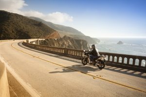 Consejos de seguridad para motocicletas para cada vez que viaje por California