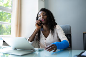 Pregúntele a un abogado de lesiones personales: ¿qué necesito saber sobre para obtener una compensación por daños por lesiones? 